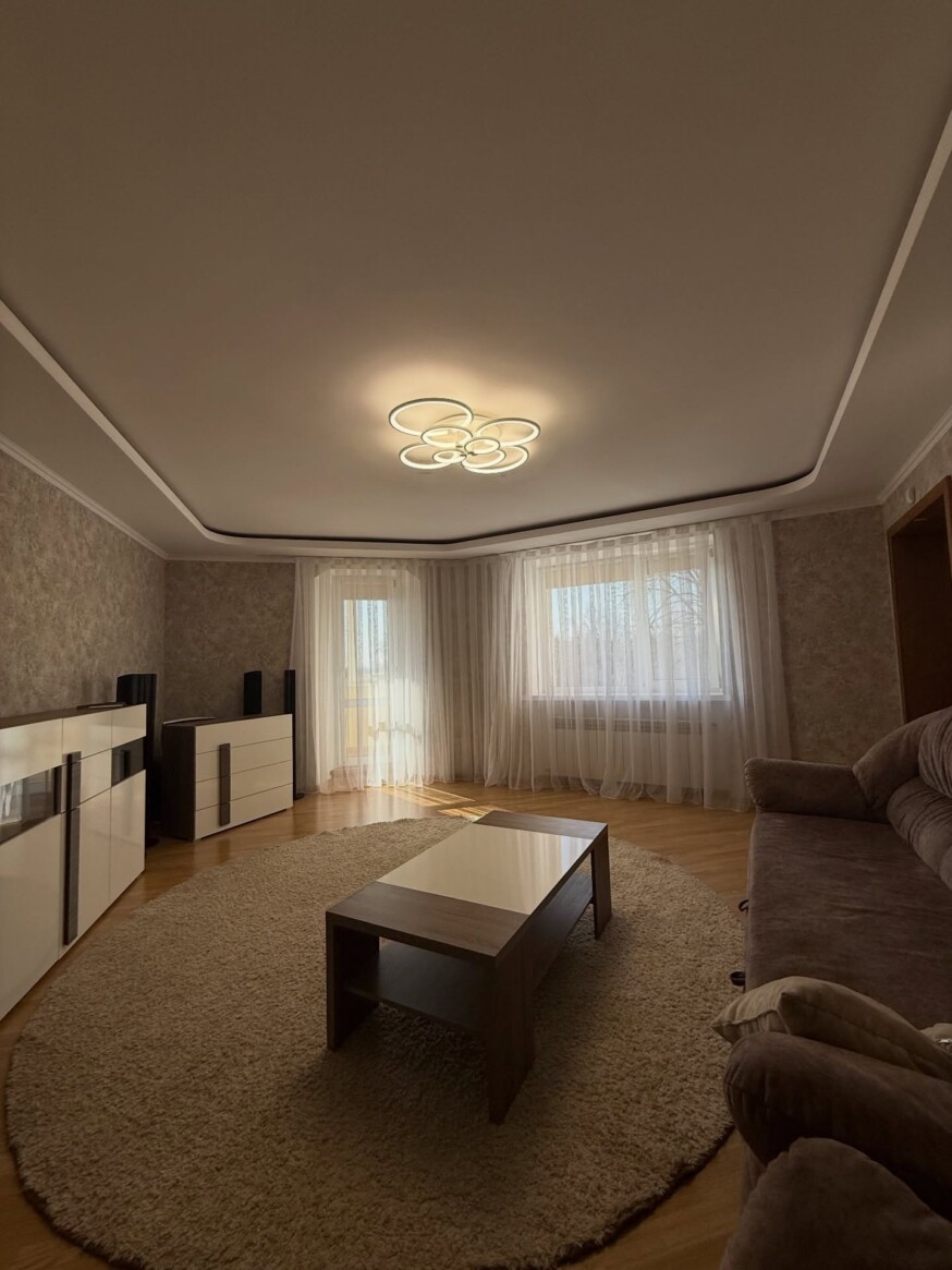 Продаж 3 кім.квартири на вул.Драгоманова 4а
